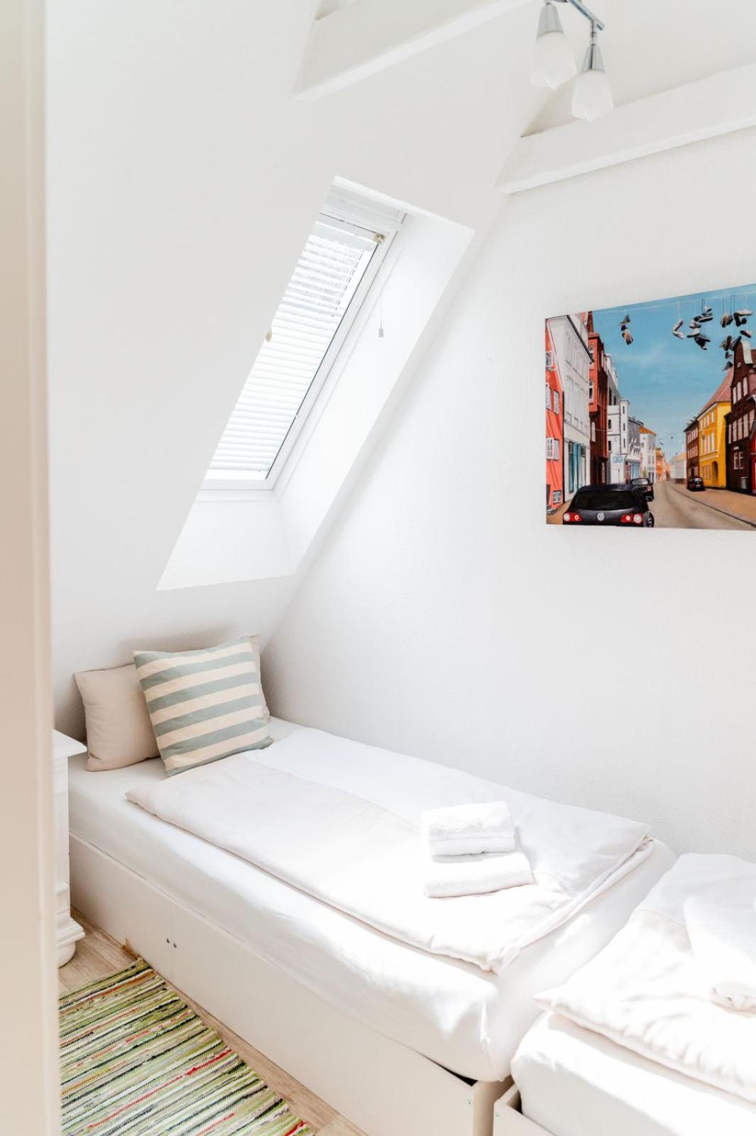 Hafenblick Ferienwohnung In Der Altstadt Mit Parkplatz Flensburg Exteriör bild